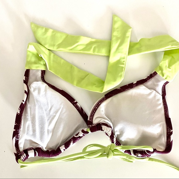 Bikini Two Pieces - Picture 4 of 4
